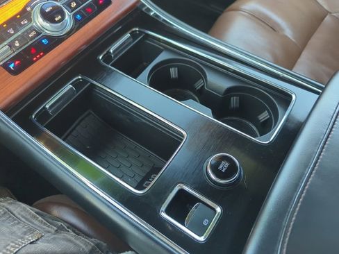 Used 2021 Lincoln Aviator Reserve w/ Equipment Group 201A image 16