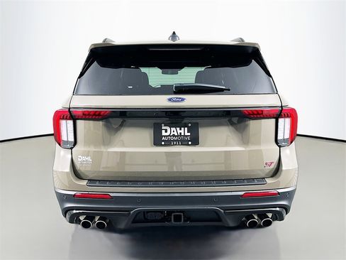 New 2026 Ford Explorer ST w/ Sun And Sound Package image 6
