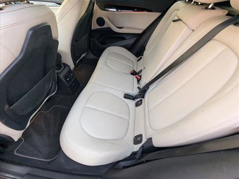 Used 2018 BMW X2 sDrive28i image 17