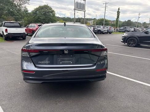 Used 2024 Honda Accord EX image 8