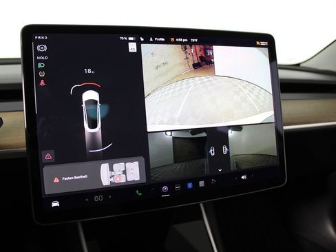 Used 2019 Tesla Model 3 Standard Range Plus image 17