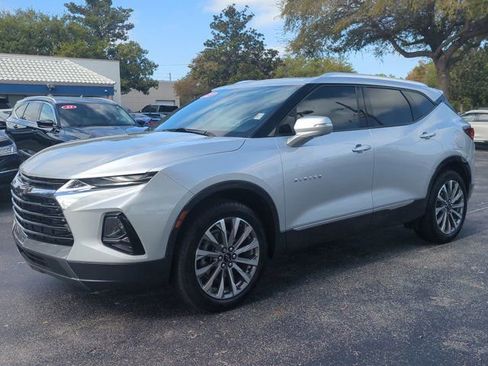 Used 2022 Chevrolet Blazer Premier w/ Driver Confidence II Package FWD image 8