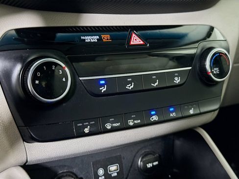 Used 2019 Hyundai Tucson Value FWD image 7