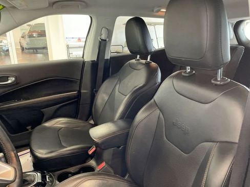Used 2020 Jeep Compass Limited image 10