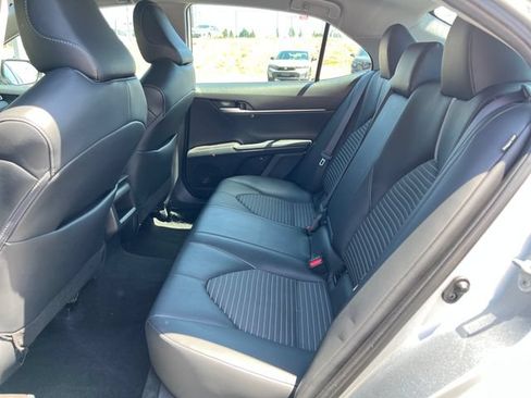 Used 2023 Toyota Camry SE FWD image 14