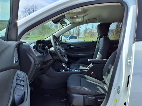 New 2026 Buick Encore GX Preferred FWD image 14