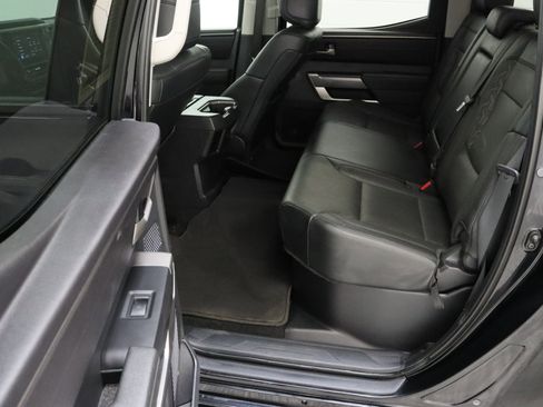 Used 2022 Toyota Tundra SR5 w/ SR5 Premium Package RWD image 28