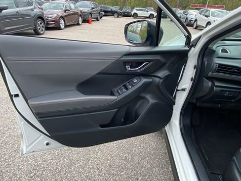 Certified 2024 Subaru Crosstrek 2.5i Limited AWD/4WD image 17