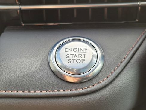 New 2026 Lincoln Nautilus Reserve AWD/4WD image 22