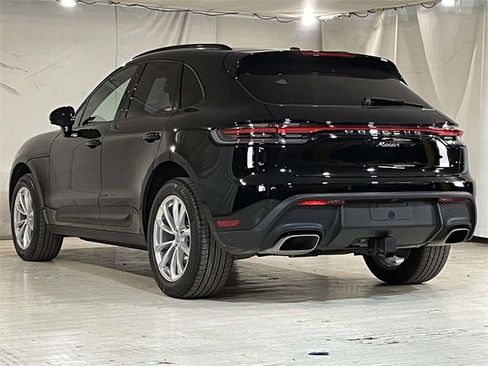 Used 2018 Porsche Macan image 57