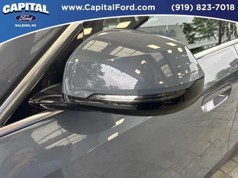 Used 2023 BMW X1 xDrive28i w/ Convenience Package AWD/4WD image 12