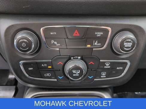 Used 2020 Jeep Compass Latitude AWD/4WD image 19
