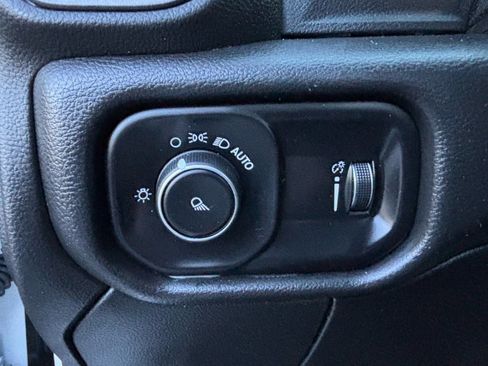 Used 2022 RAM 2500 Tradesman w/ Safety Group image 23