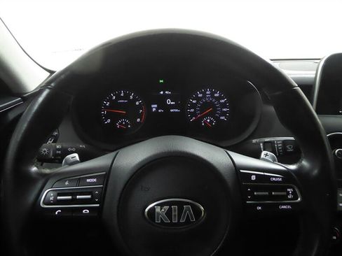 Used 2019 Kia Stinger image 11
