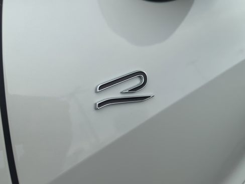 New 2026 Volkswagen Tiguan SE R-Line image 22