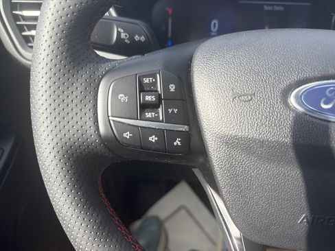 Used 2025 Ford Escape ST-Line w/ Tech Pack #1 AWD/4WD image 20