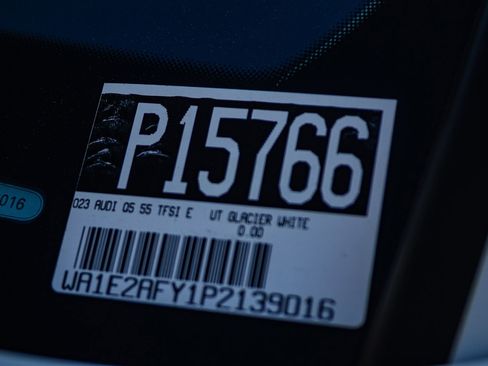 Certified 2023 Audi Q5 e Premium Plus w/ Premium Plus Package image 33