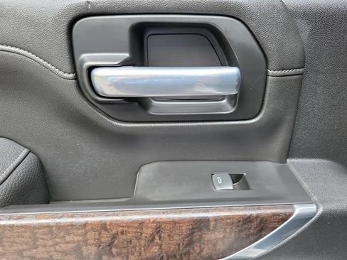 Used 2020 GMC Sierra 3500 Denali w/ Denali Ultimate Package image 10