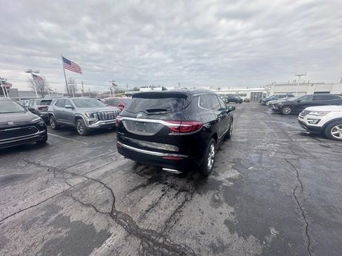 Used 2021 Buick Enclave Avenir image 5