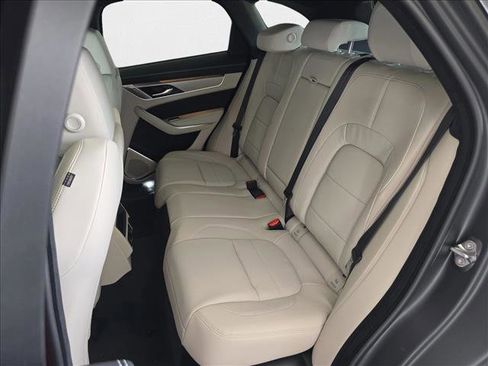 New 2026 Jaguar F-PACE R-Dynamic S image 11