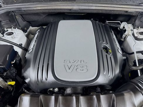 Used 2018 Jeep Grand Cherokee Limited w/ Trailer Tow Group IV image 31