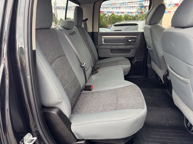 Used 2019 RAM 1500 Big Horn AWD/4WD image 17