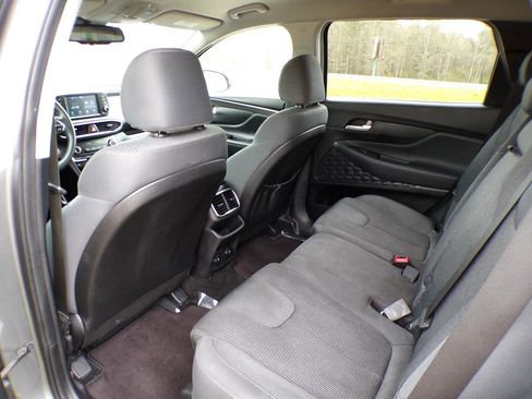 Used 2019 Hyundai Santa Fe SEL image 38