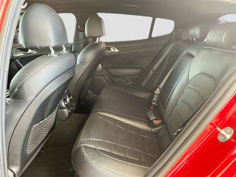 Used 2022 Kia Stinger GT2 image 24