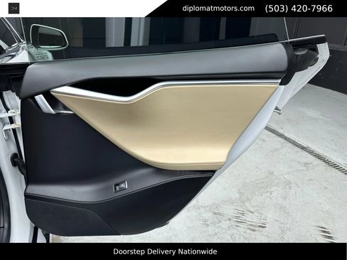 Used 2016 Tesla Model S P100D image 34