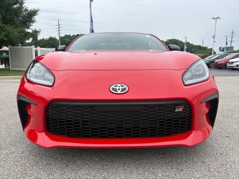 Used 2023 Toyota GR86 Premium w/ ALL Weather Mat Package (TMS) RWD image 41