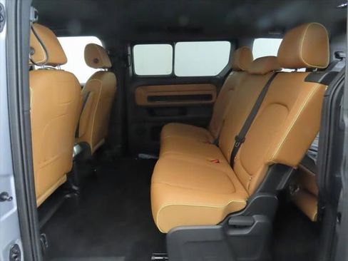 New 2025 Volkswagen ID. Buzz Pro S image 22