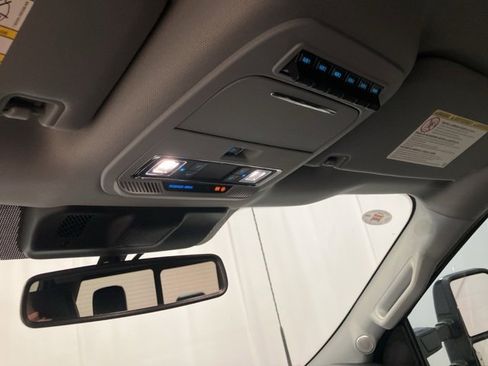 Used 2023 Ford F250 Lariat w/ Lariat Ultimate Package image 20