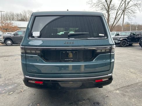 New 2026 Jeep Grand Wagoneer L Limited w/ Premium Group II AWD/4WD image 5