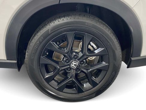 Used 2024 Honda HR-V Sport image 7