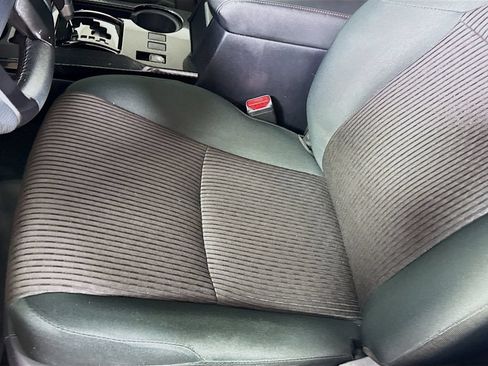Used 2020 Toyota 4Runner TRD Off-Road AWD/4WD image 18