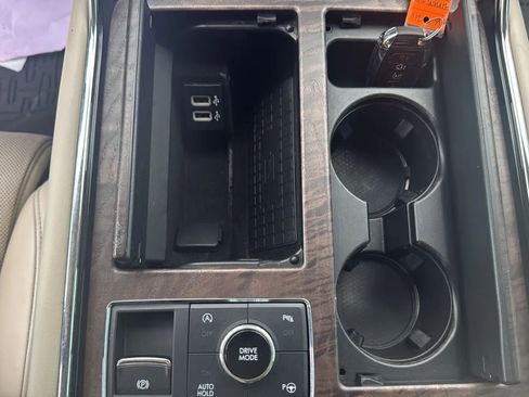 Used 2019 Lincoln Navigator Reserve AWD/4WD image 21