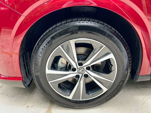 Certified 2025 Lexus RX 350 FWD w/ Technology Package image 9
