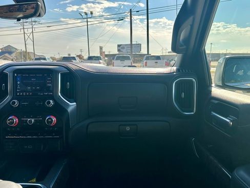 Used 2020 GMC Sierra 1500 Denali w/ Denali Premium Package image 16