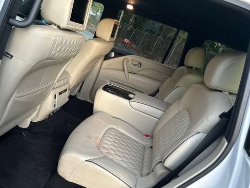 Used 2021 INFINITI QX80 Sensory w/ All-Season Package image 19