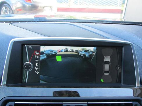 Used 2013 BMW 650i Gran Coupe image 17