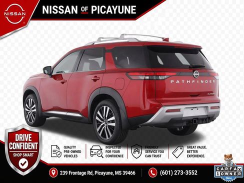 Used 2025 Nissan Pathfinder Platinum w/ Cargo Package FWD image 3