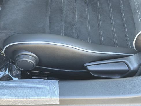 New 2025 MAZDA MX-5 Miata Club w/ Brembo/BBS Recaro Package image 20