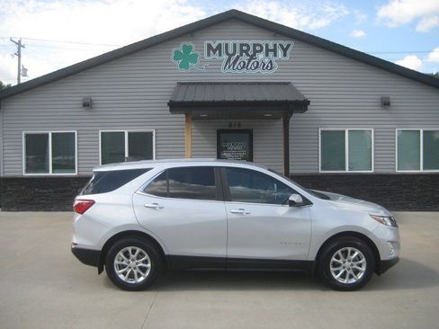 Used 2021 Chevrolet Equinox LT w/ LPO, Cargo Package AWD/4WD image 1