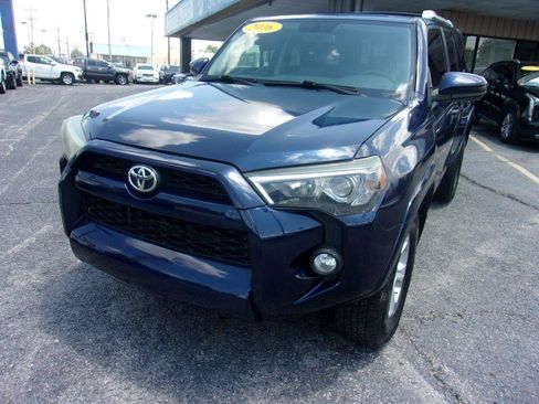 Used 2016 Toyota 4Runner SR5 RWD image 9