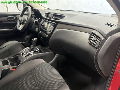 Used 2017 Nissan Rogue Sport S w/ S Appearance Package AWD/4WD image 5