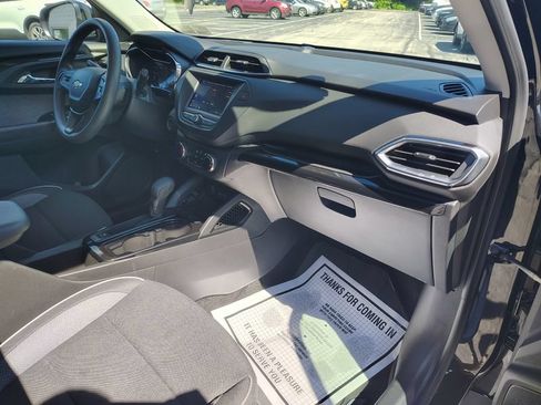 Certified 2023 Chevrolet TrailBlazer LT FWD image 20