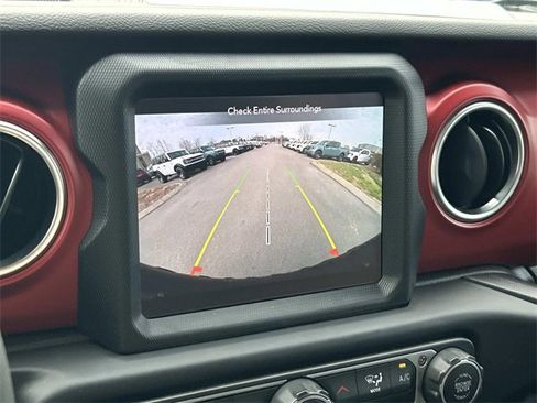 Used 2023 Jeep Wrangler Rubicon w/ Xtreme 35 Tire Package image 40