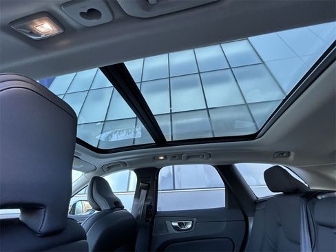 New 2026 Volvo XC60 B5 Plus w/ Climate Package image 24