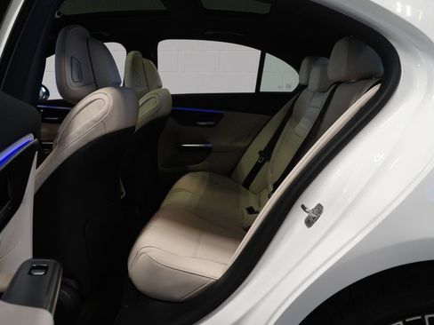 New 2026 Mercedes-Benz C 300 4MATIC Sedan image 16