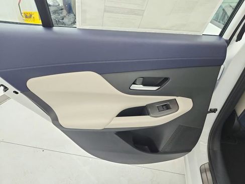 New 2026 Nissan Sentra SL w/ Floor Mat Package FWD image 34